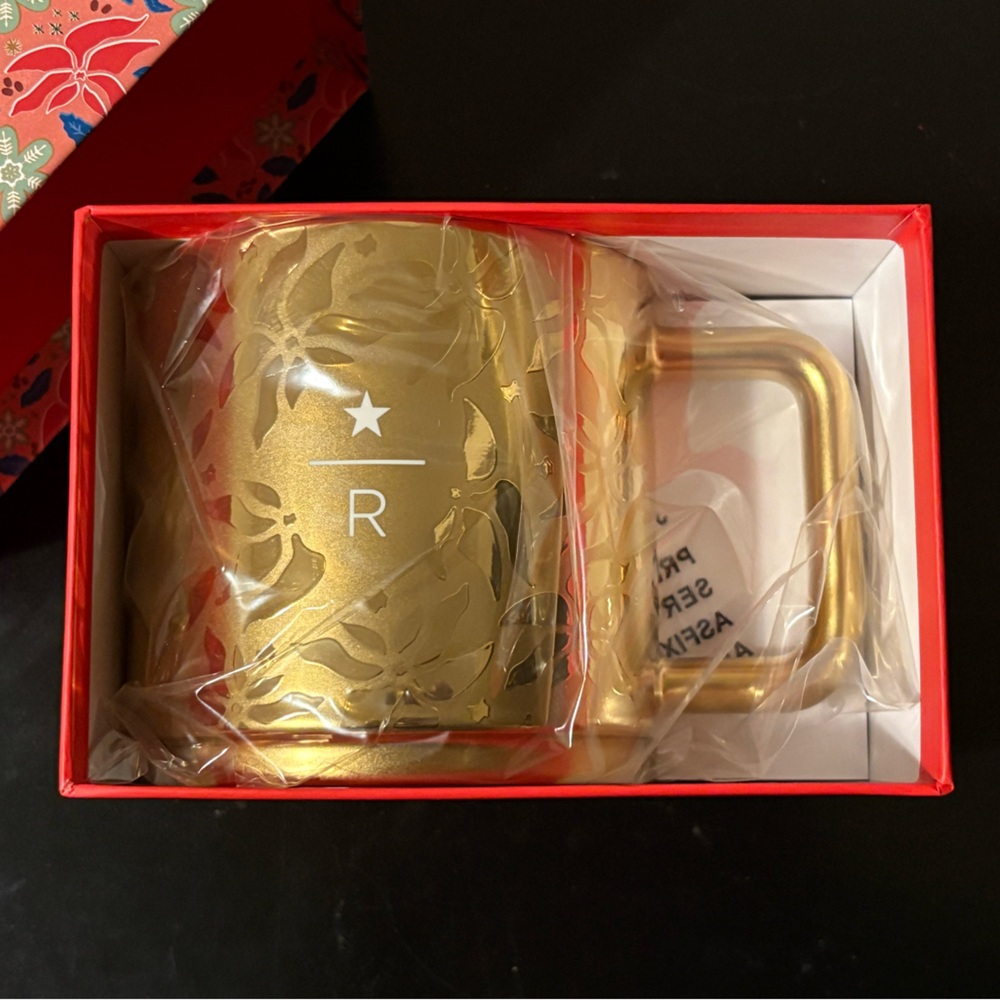 Starbucks Seattle Roastery Poinsettia Gold Mug